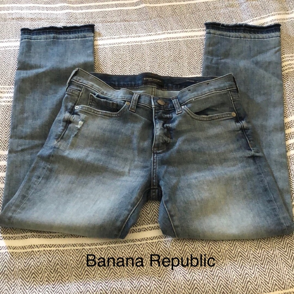 BANANA REPUBLIC • “Girlfriend” Style Denim Sz 28